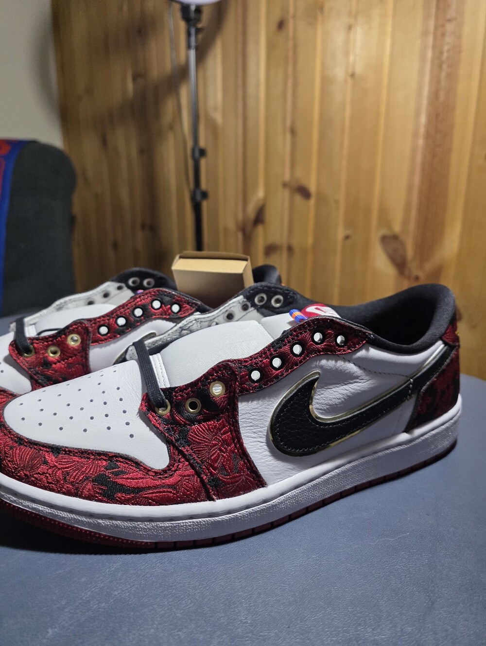 Jordan 1 Low "Garden" White & Red Embroidered Sneakers Size 10m.